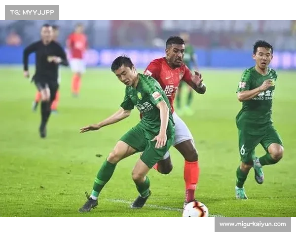 国际米兰2-0客胜克雷莫纳，联赛四连胜领跑积分榜